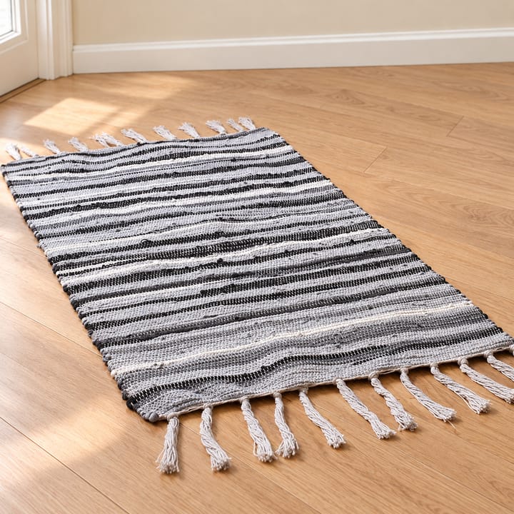 Hand Hooked Cotton Tassel Runner Rug, Gray