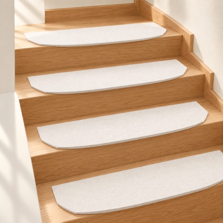 Arc Felt Stair Tread, White
